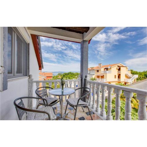 1 Bedroom Amazing Apartment In Marsici