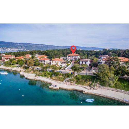 1 Bedroom Amazing Apartment In Silo