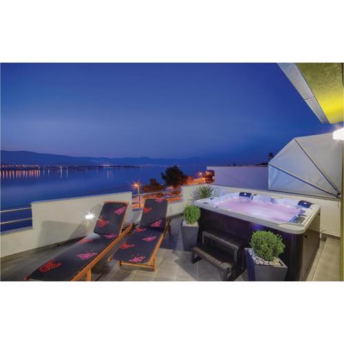 1 Bedroom Amazing Apartment In Trogir