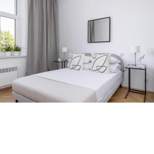 1-Bedroom Apartment - Długa 65