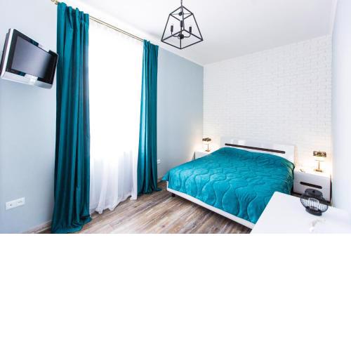 1 bedroom apartment near Elizabeth's the cathedral
