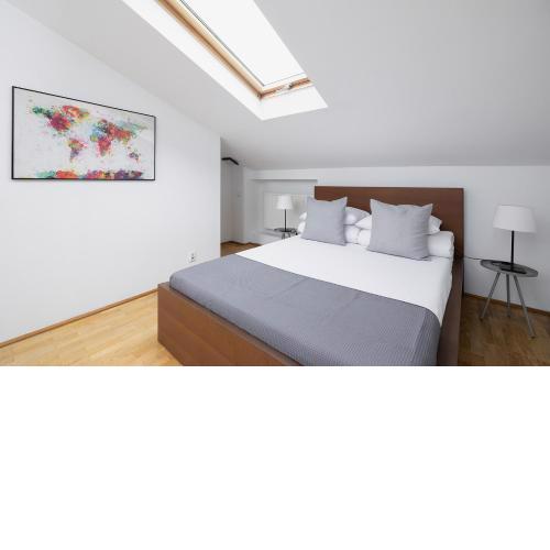 1 Bedroom Apartment with AC - Dluga 65 Street
