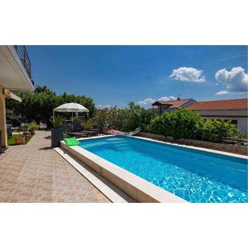 1 Bedroom Awesome Apartment In Dramalj