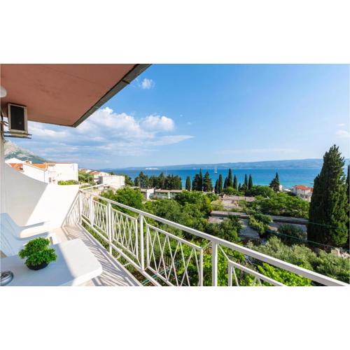 1 Bedroom Beautiful Apartment In Duce