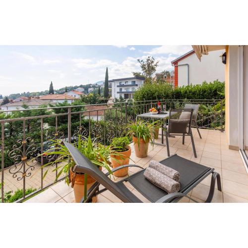 1 Bedroom Cozy Apartment In Icici