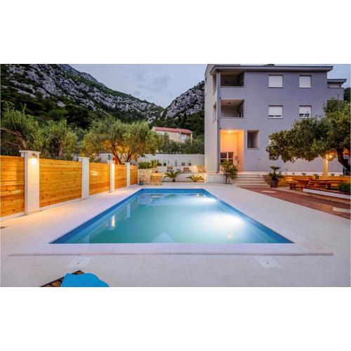 1 Bedroom Cozy Apartment In Klek