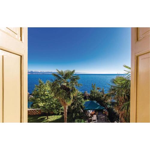 1 Bedroom Lovely Apartment In Lovran