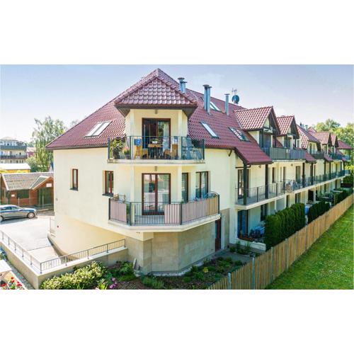 1 Bedroom Lovely Apartment In Lukecin