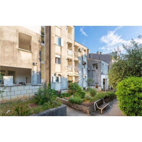 1 Bedroom Lovely Apartment In Njivice
