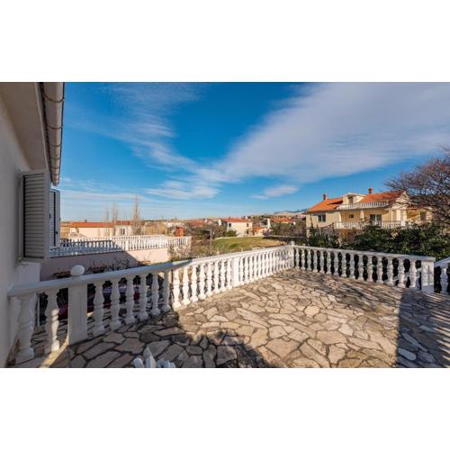 1 Bedroom Lovely Apartment In Vlasici
