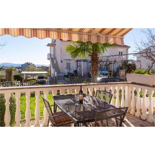 1 Bedroom Nice Apartment In Krk