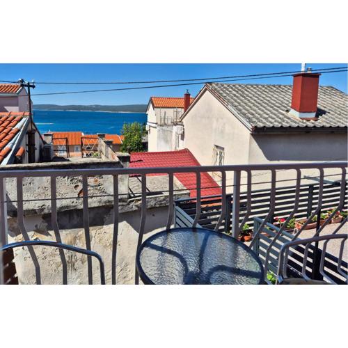 1 Bedroom Nice Apartment In Selce