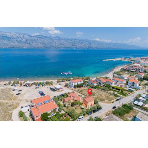 1 Bedroom Pet Friendly Home In Razanac