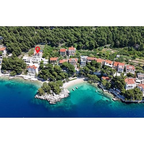 1 Bedroom Stunning Apartment In Brela