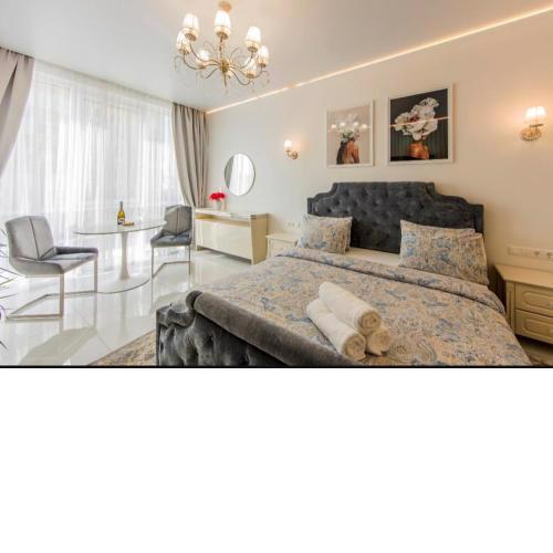 1 room 50m2 center of Obolon near River side. Smart Plaza