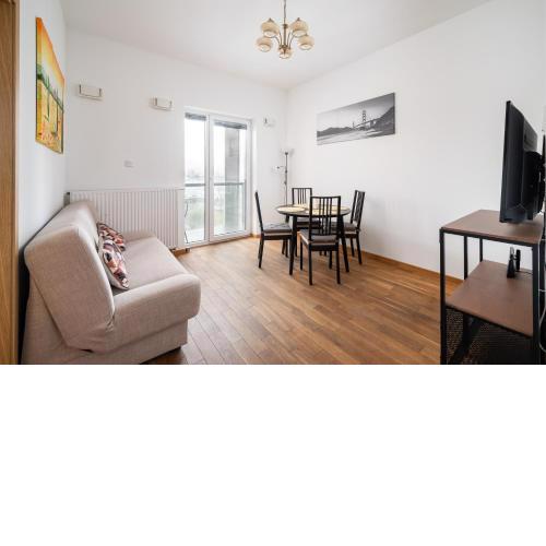 11th Floor Praga View Apartment