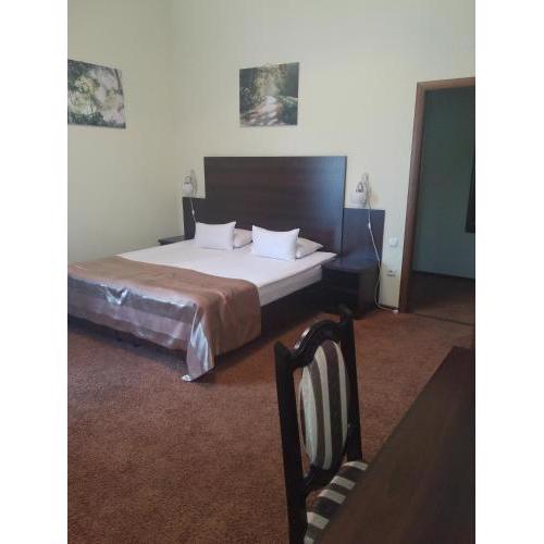 12 Months Mini Hotel