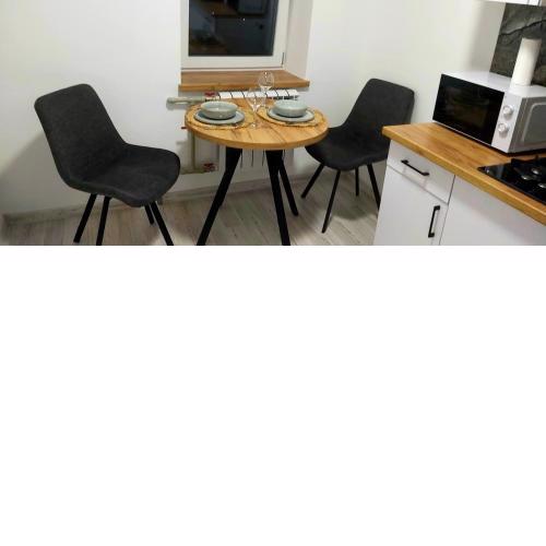 бульвар Олександрійський 137, вулиця Партизанська 25 Comfort house river