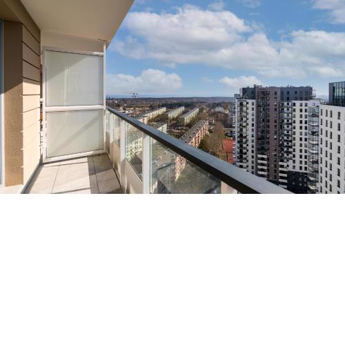 17th Floor Sea View - BillBerry Apartments