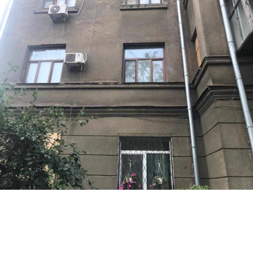 2-х квартира поруч з Сумською, госпіталь, парк Центральний