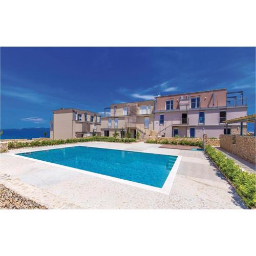 2 Bedroom Amazing Apartment In Povljana