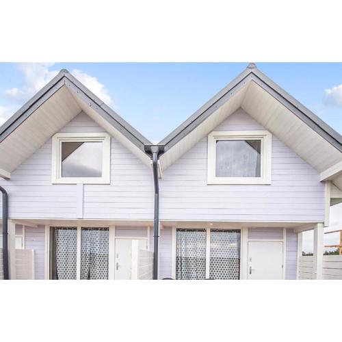 2 Bedroom Amazing Home In Sarbinowo