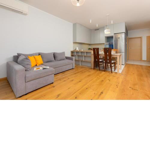 2 Bedroom Apartment Beautiful Green Surroundings Międzyborska Street by Noclegi Renters