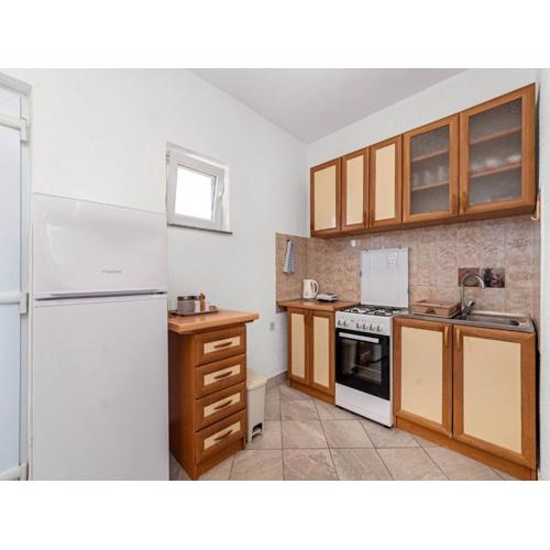 2 bedroom apartment in Tribunj