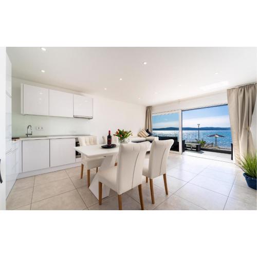 2 Bedroom Awesome Apartment In Bibinje
