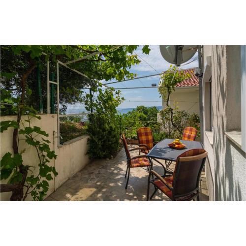 2 Bedroom Awesome Apartment In Pisak
