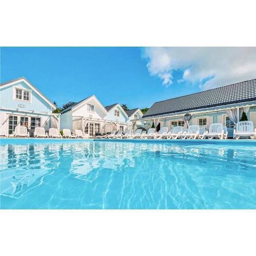 2 Bedroom Awesome Home In Mielno