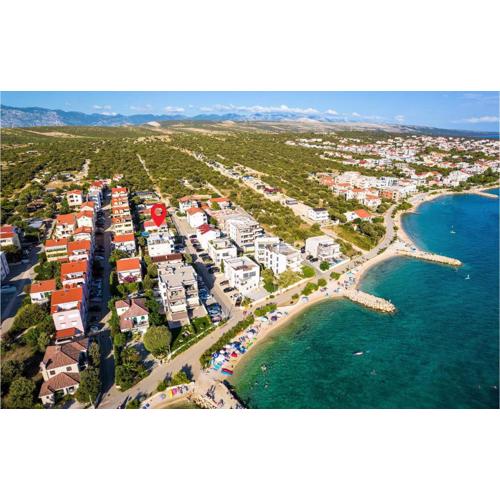 2 Bedroom Beautiful Apartment In Mandre