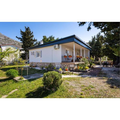 2 Bedroom Beautiful Home In Starigrad