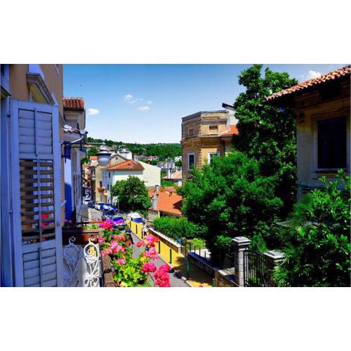 2 Bedroom Cozy Apartment In Volosko