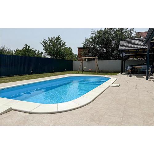 2 Bedroom Cozy Home In Vukovar