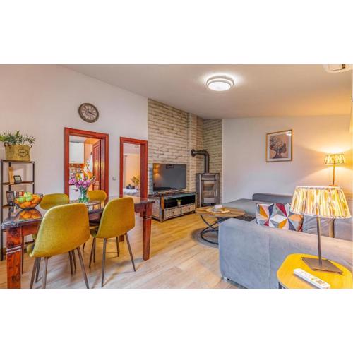 2 Bedroom Gorgeous Apartment In Medulin