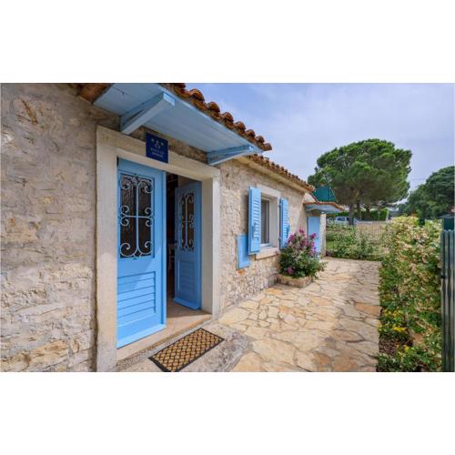 2 Bedroom Gorgeous Home In Vabriga