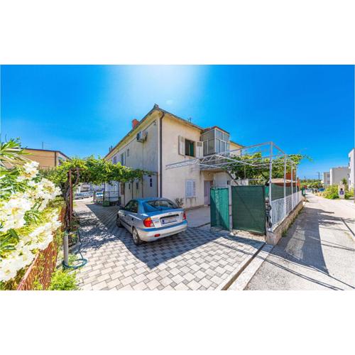 2 Bedroom Lovely Apartment In Trogir