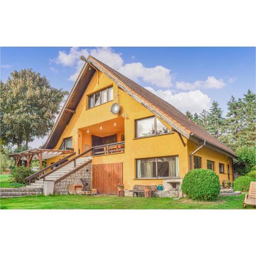 2 Bedroom Lovely Apartment In Wolin