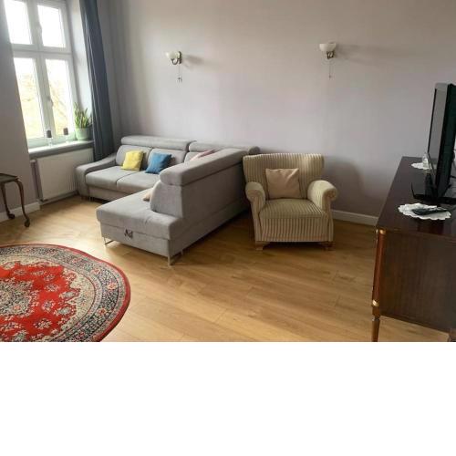 2 Bedroom Lux Apartment Center