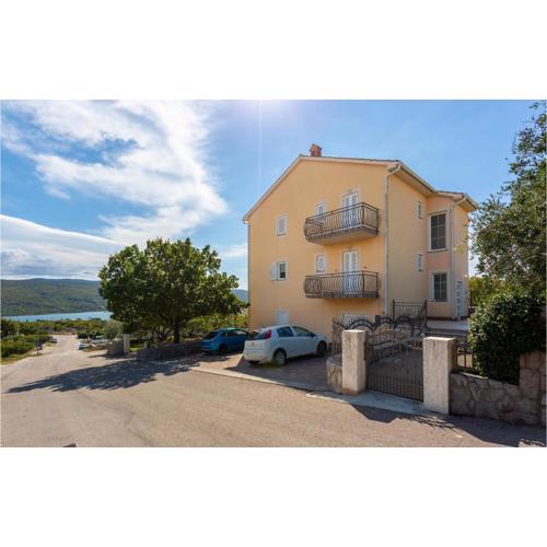 2 Bedroom Nice Apartment In Kornic