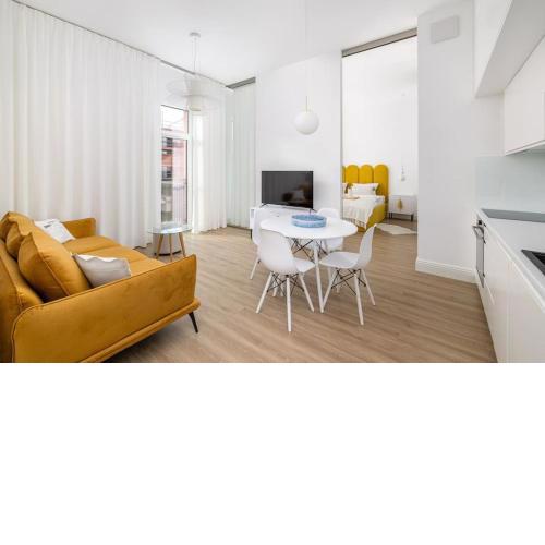 2-Bedroom Premium Bohema Apartment by ECRU WWA52