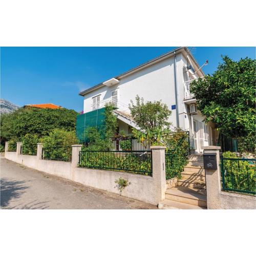 2 Bedroom Stunning Apartment In Orebic