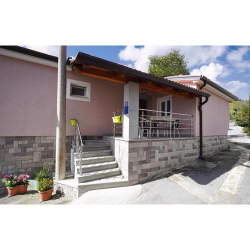 2 Bedroom Stunning Home In Kastav