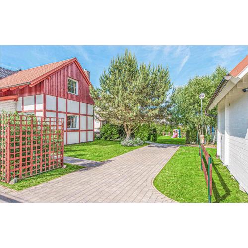2 Bedroom Stunning Home In Ustka