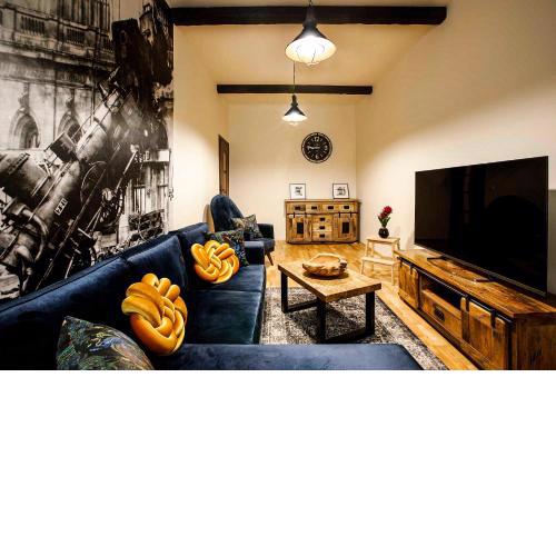 2-room Apartment with kitchen, heart of Cracow Old Town