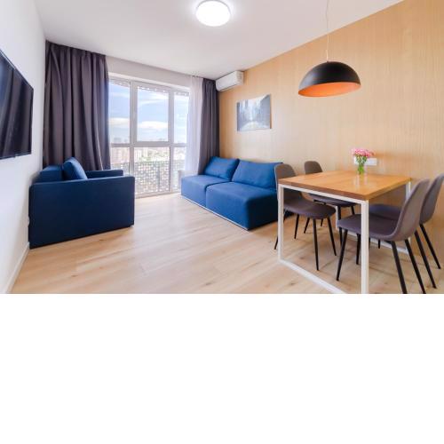 20206 Panorama city view cozy apartment nearby with Central Railway station