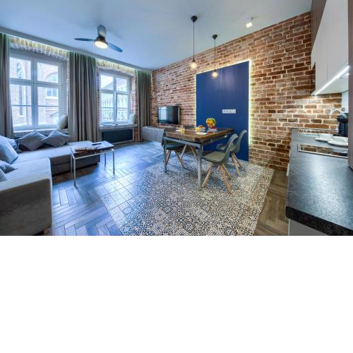 2/3 APARTMENTS Old Town