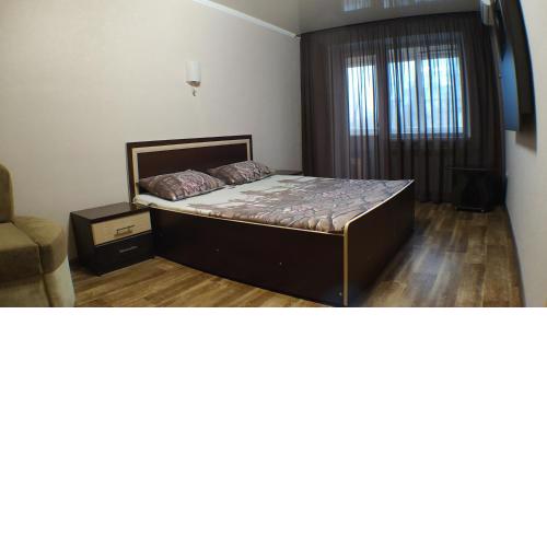 Апартаменты в центре Металлургов 27 KR Apartments