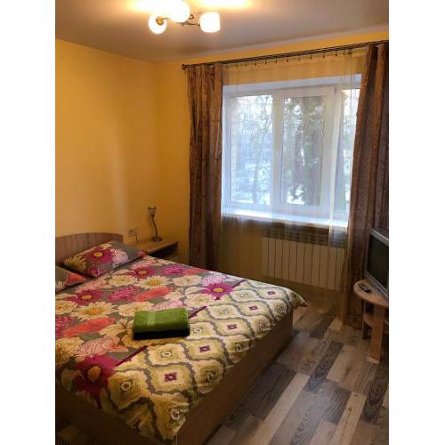 Киев сдам посуточно ул Доброхотова 28 Daily rent Kyiv st Dobrokhotova 28